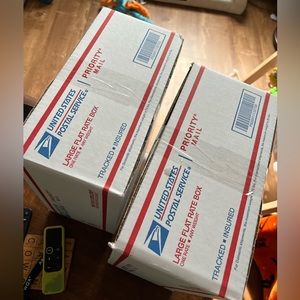 Extra shipping label